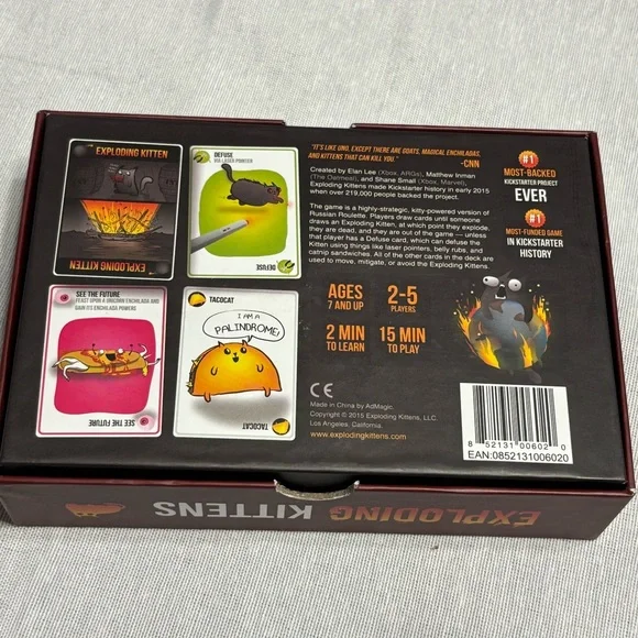 Exploding Kittens‎ Card Game - Picture 2 of 3